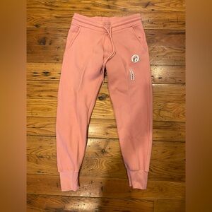 Bucees medium Pink Sweatpants NWOT